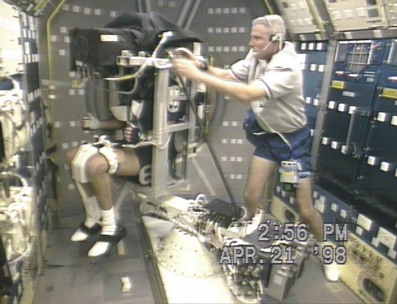 Astronautas a bordo del Columbia.