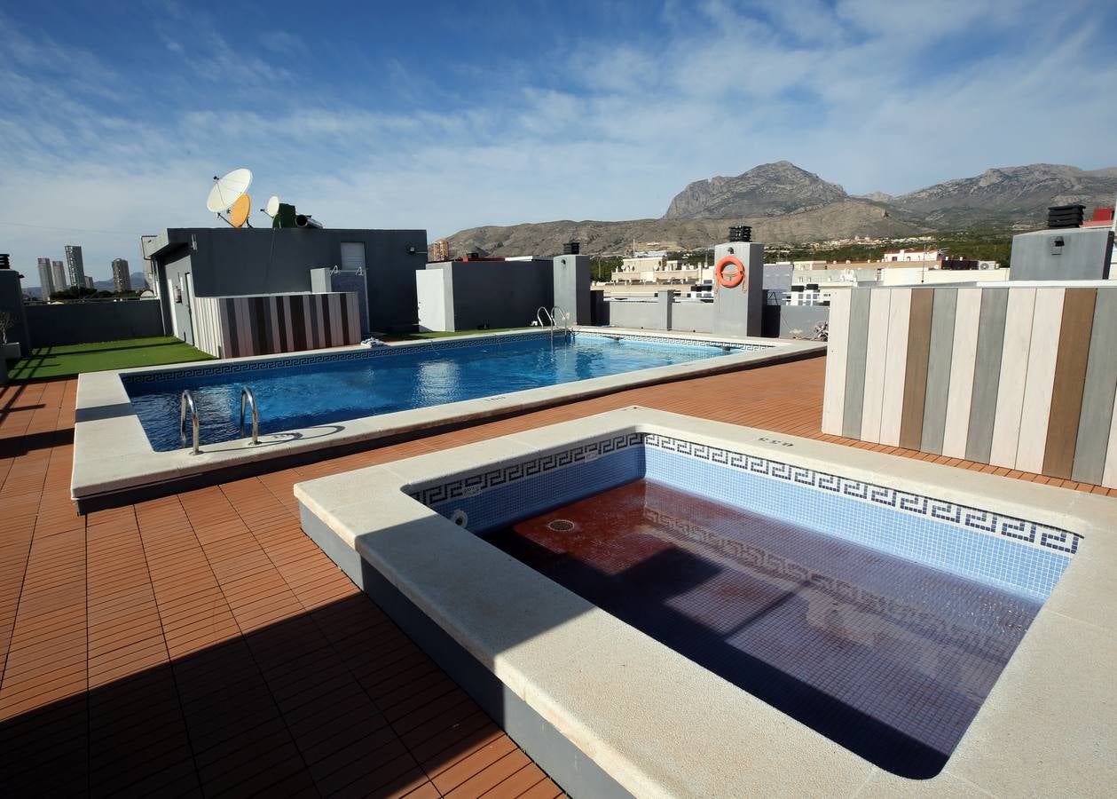 Hoteles vacíos en Benidorm. 