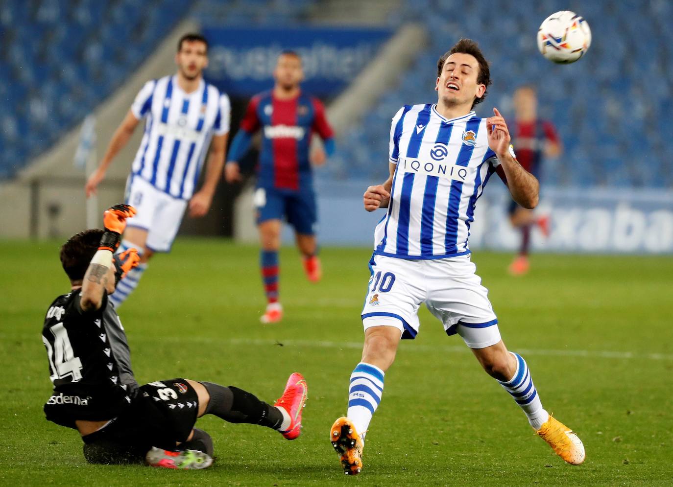 Fotos: Las mejores imágenes del Real Sociedad-Levante UD