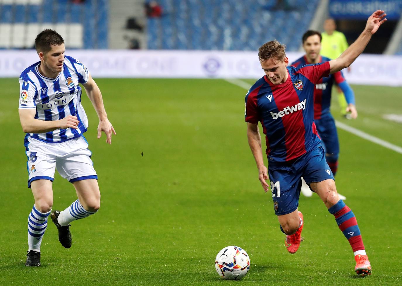 Fotos: Las mejores imágenes del Real Sociedad-Levante UD