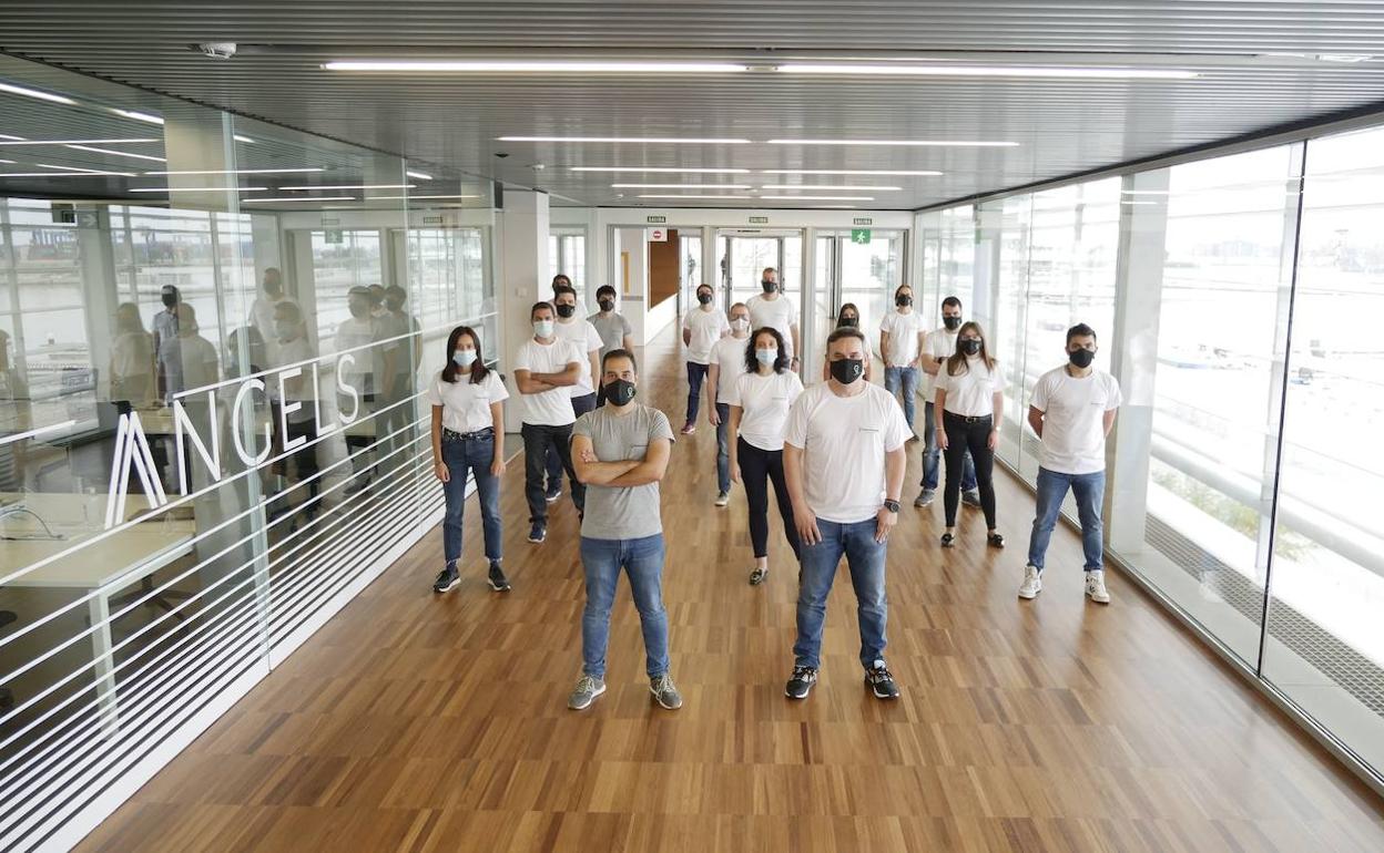 El equipo de Gana Energía, en las oficinas de Angels. 