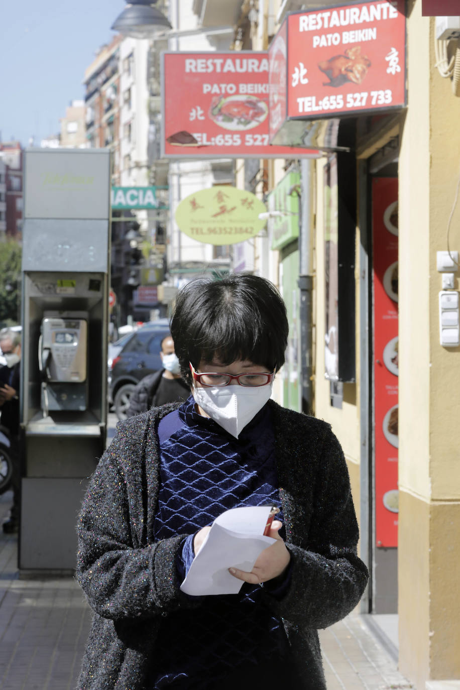 Algunos vecinos y comerciantes ya no se niegan a que la zona se denomine 'Chinatown'si eso va a dar visibilidad y visitantes. Otros muestran su firme rechazo a una iniciativa impulsada desde los presupuestos participativos del Gobierno municipal con el voto a favor de sólo 342 personas.