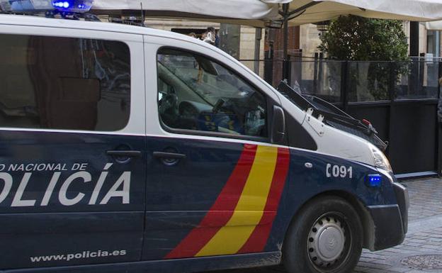 Un hombre se tira por la ventana en Valencia al no soportar los malos tratos de su mujer