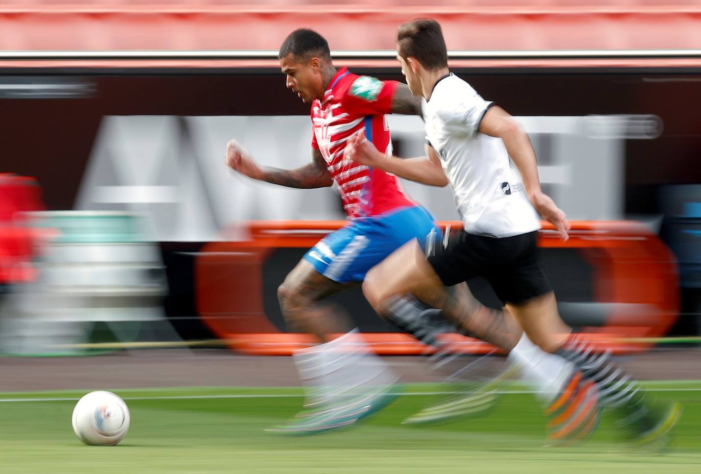 Fotos: Las mejores imágenes del Valencia CF - Granada