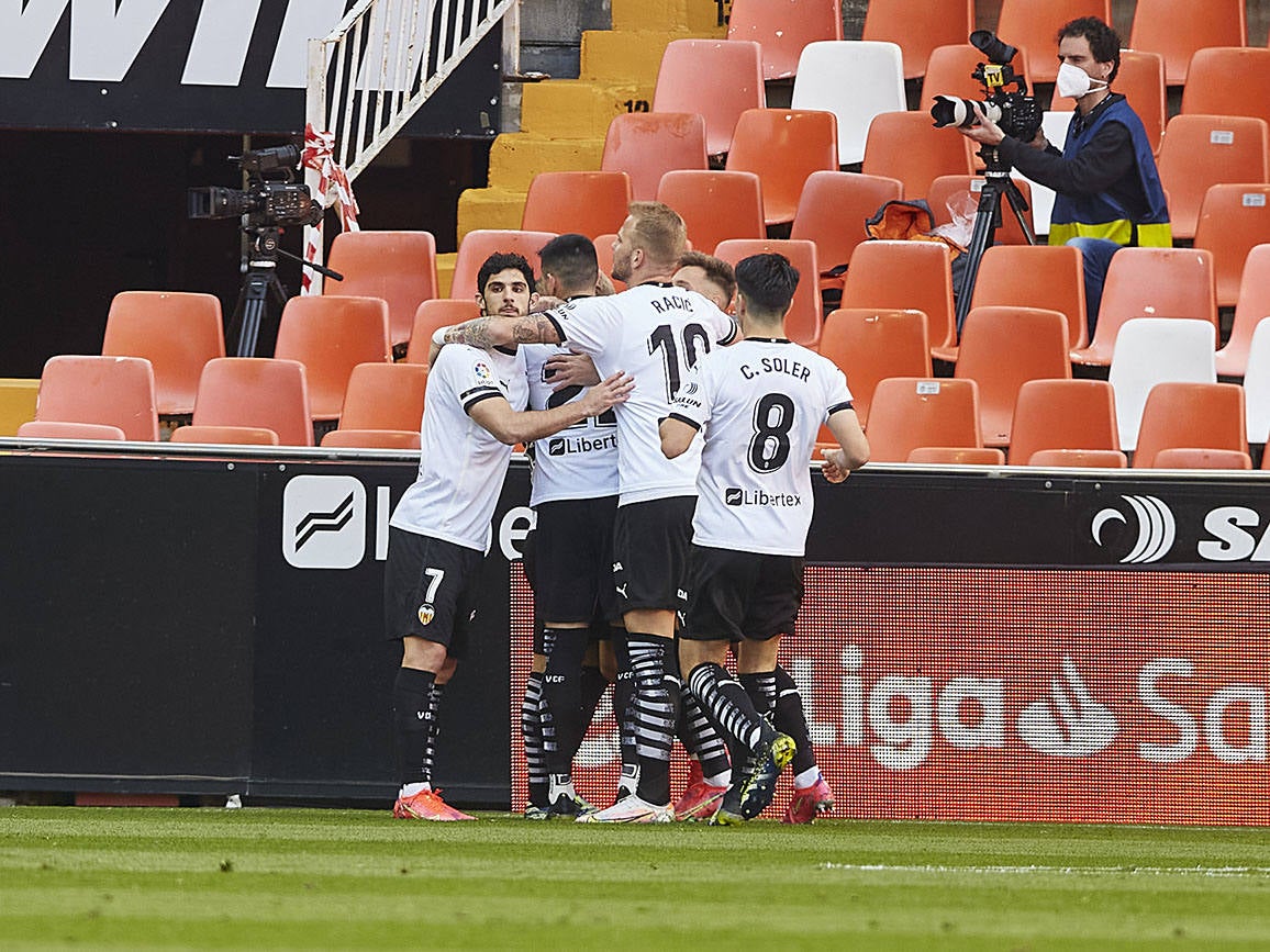 Fotos: Las mejores imágenes del Valencia CF - Granada