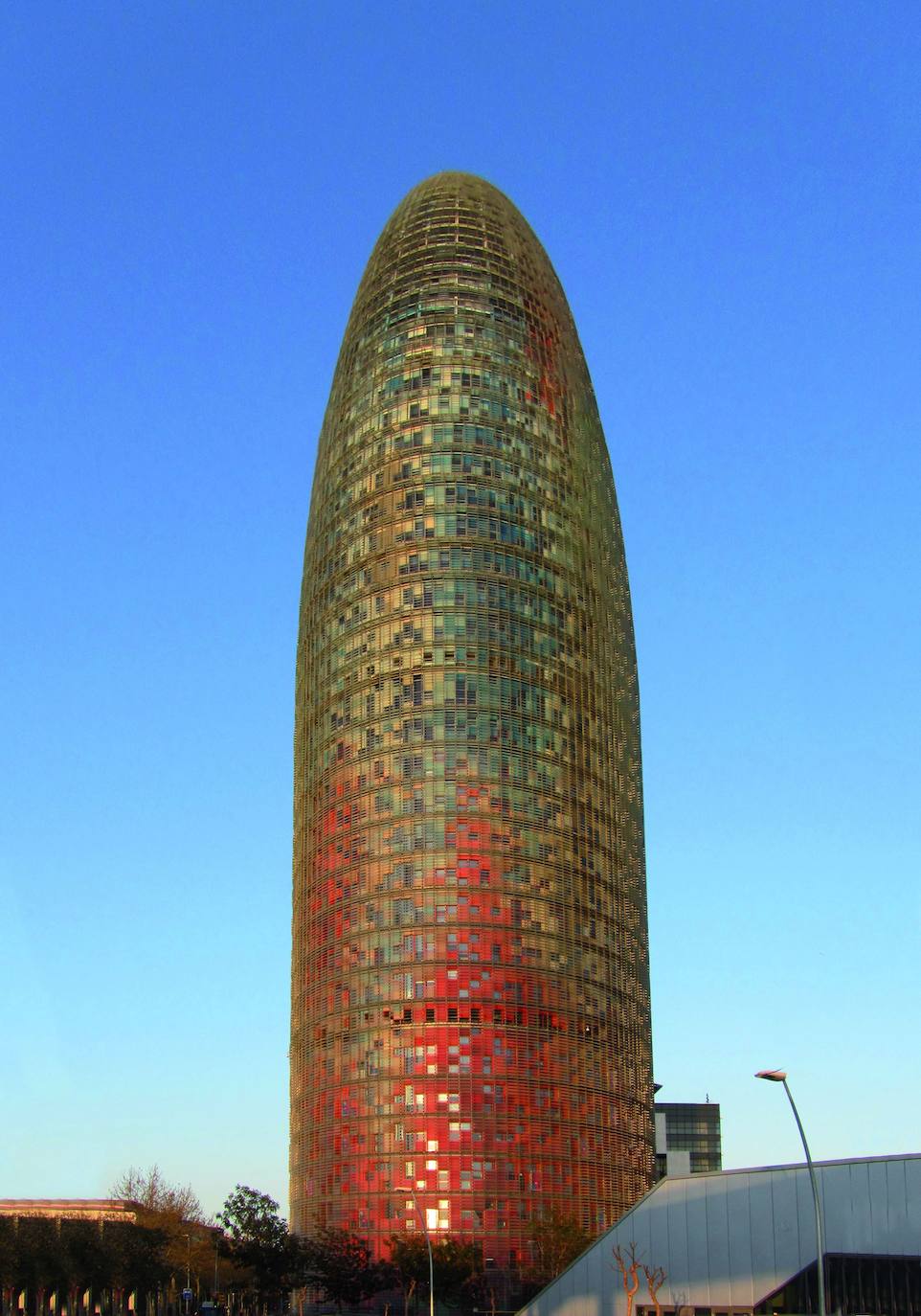Torre Glòries, anteriormente Torre Agbar (Barcelona)