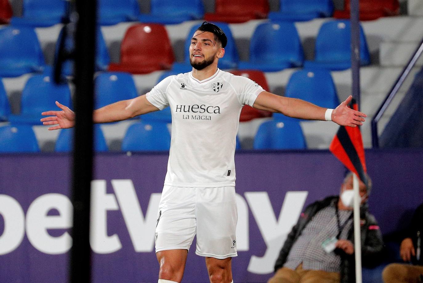 Fotos: Las mejores imágenes del Levante UD-SD Huesca