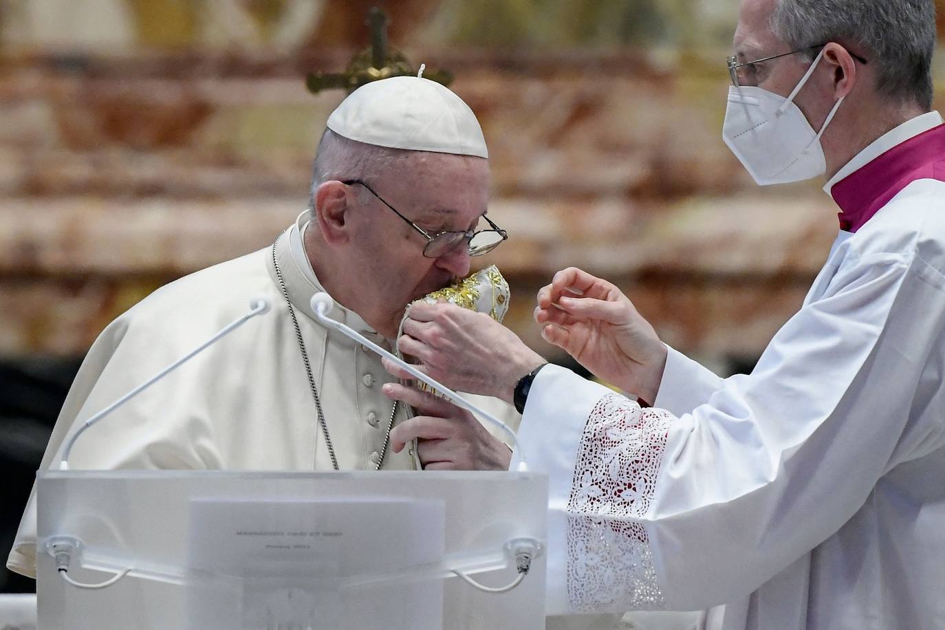 Vaticano: Una Pascua marcada por la pandemia que se celebra en todo el mundo