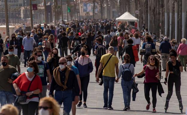 Científicos aplazan hasta 2024 el final de la fase aguda de la pandemia de Covid