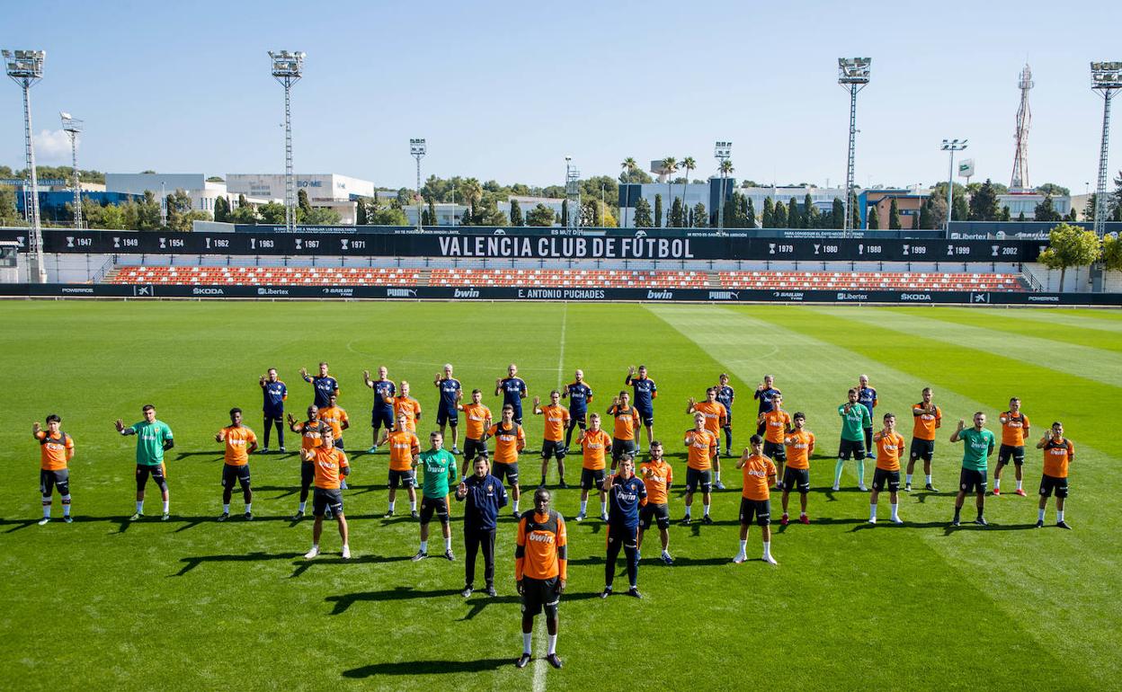 Los jugadores, el cuerpo técnico 