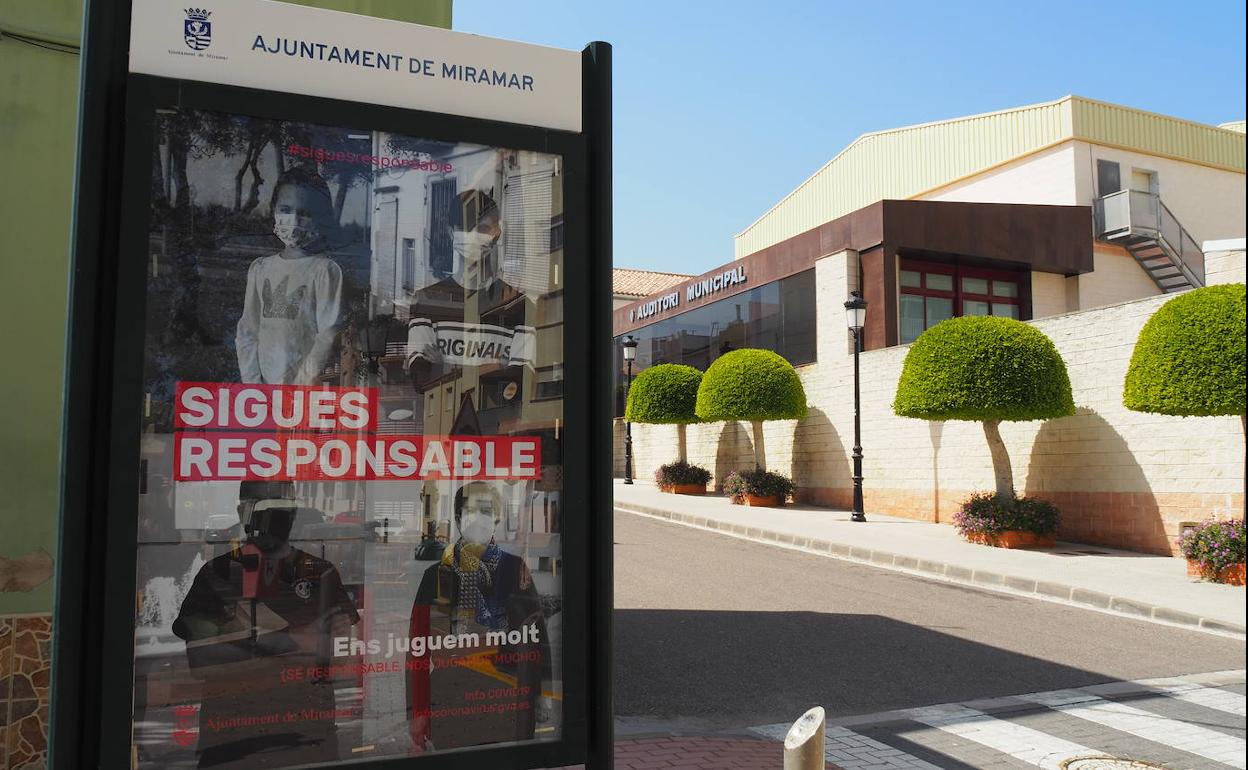 Uno de los carteles de la campaña 'Sigues responsable' de Miramar. 