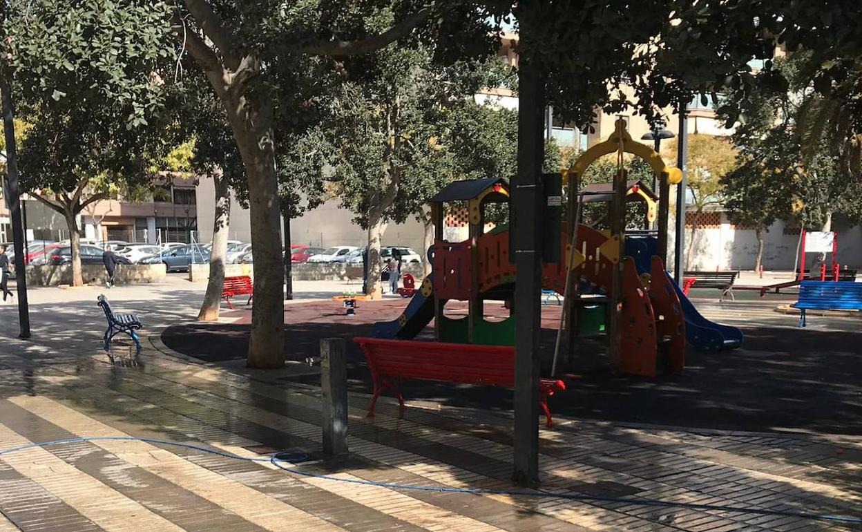 Torrent mantiene el personal del servicio limpieza y desinfección de las calles