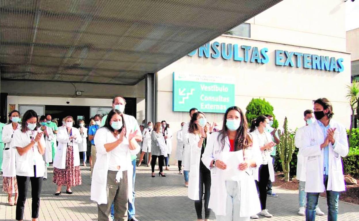 Personal sanitario de Torrevieja, en una de las protestas.