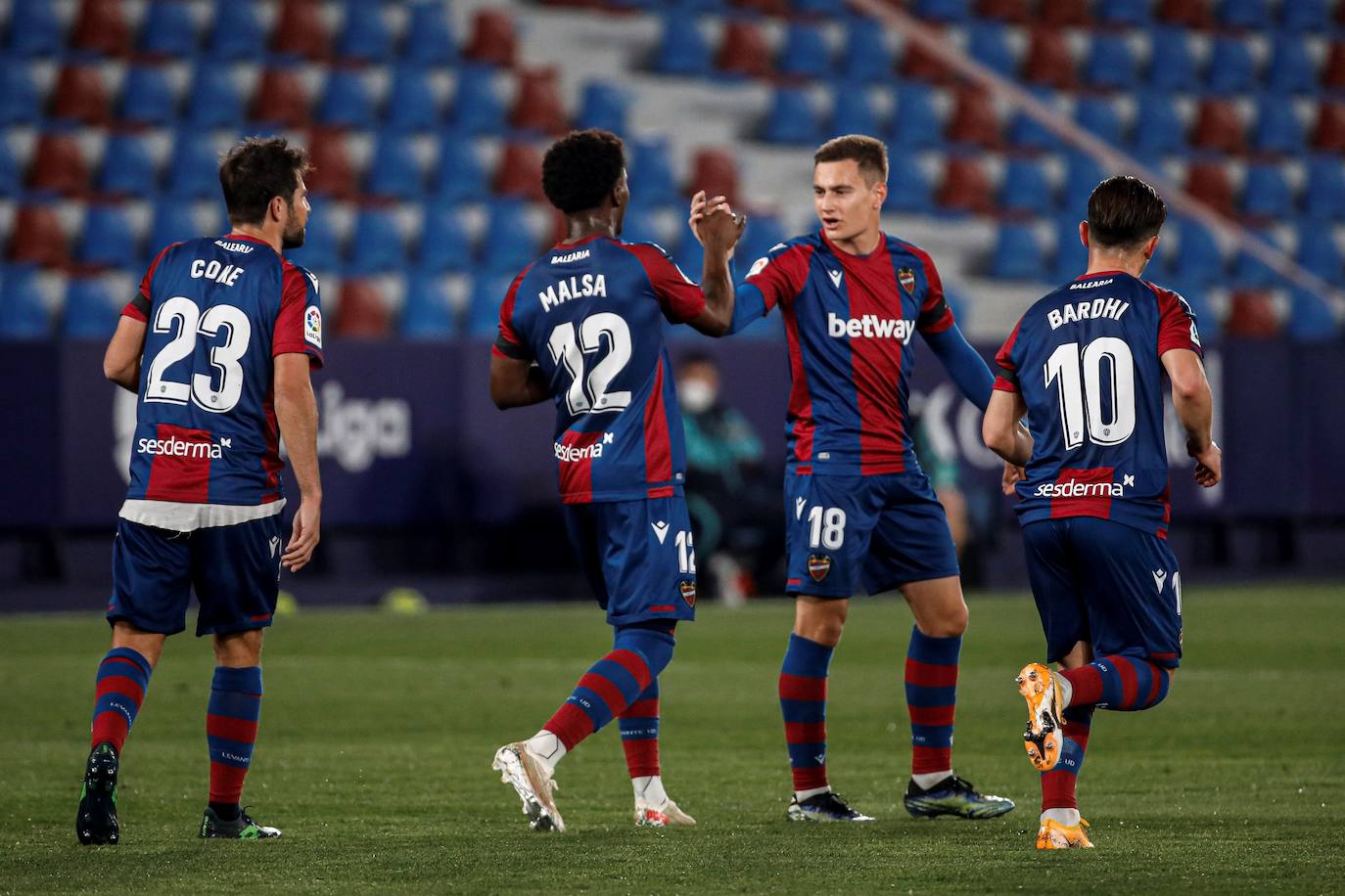 Fotos: Las mejores imágenes del Levante UD-Villarreal CF