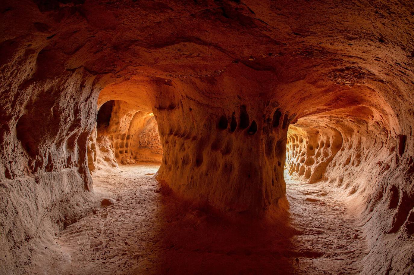 Fotos Cueva De Los 100 Pilares Un Viaje Sensorial A Las Entrañas De