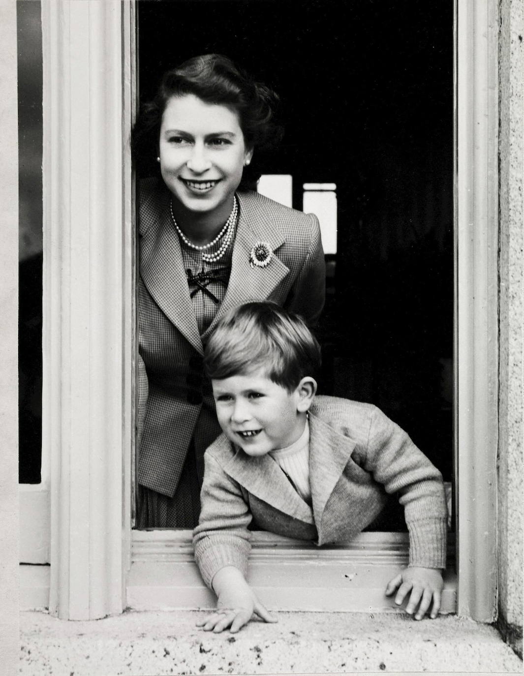 Año 1952, con su hijo Carlos