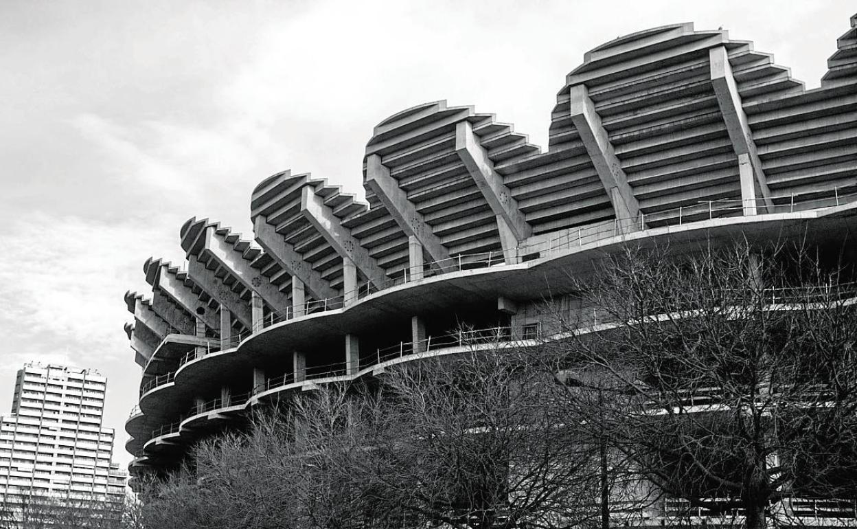 Lateral del nuevo Mestalla. 