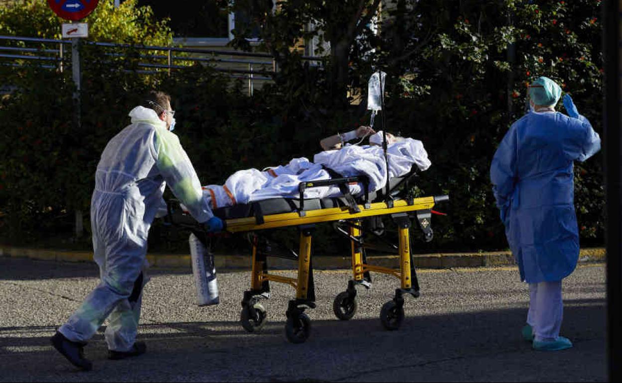 Traslado de pacientes durante la pandemia.