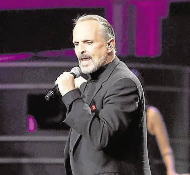 Miguel Bosé (16 de julio, estadio Ciutat de Valencia)