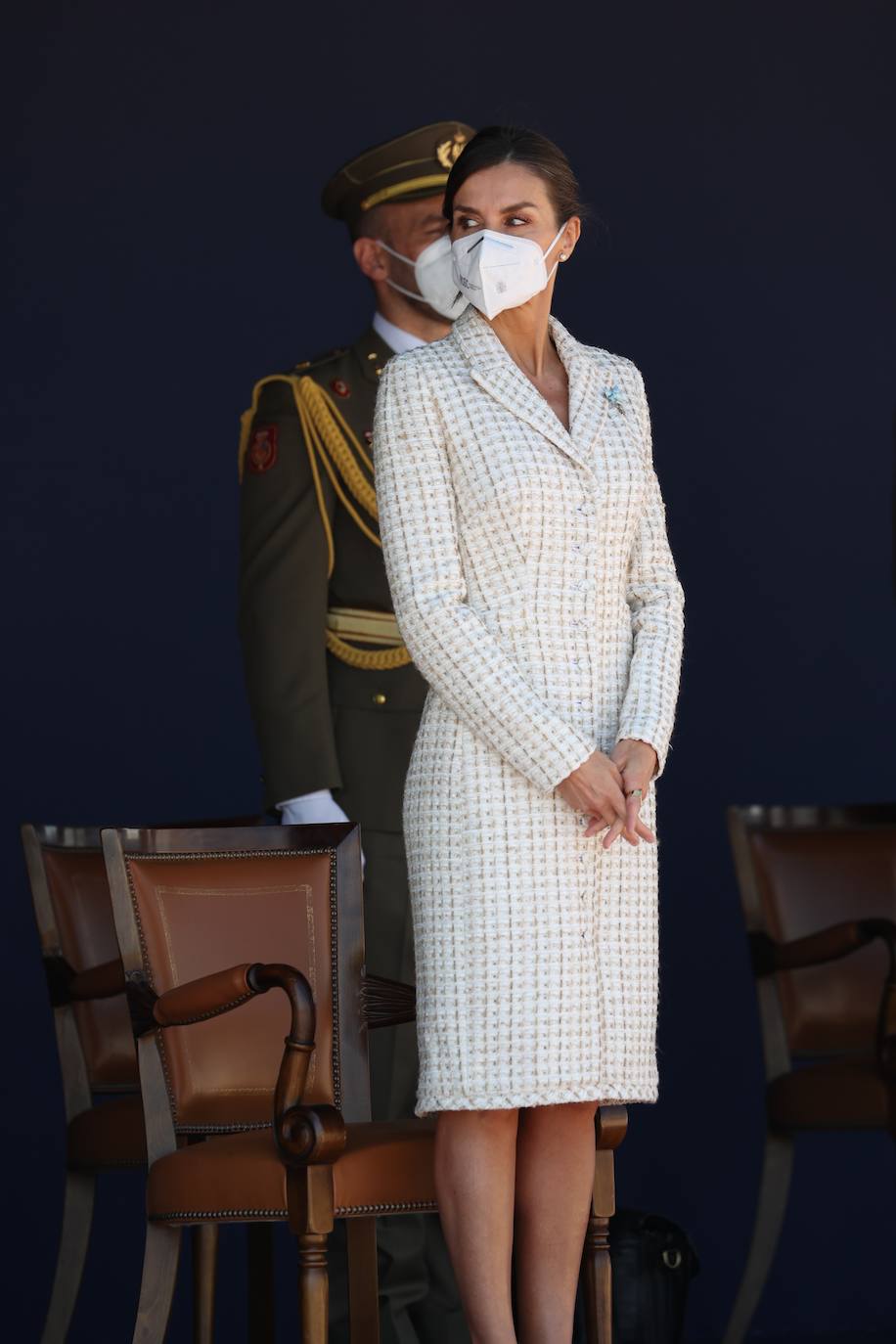 Fotos: La Reina Letizia, espectacular con el vestido del bautizo de la Princesa Leonor