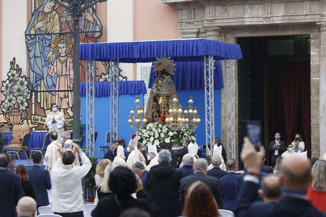 Missa d'Infants y traslado de la Virgen en Valencia