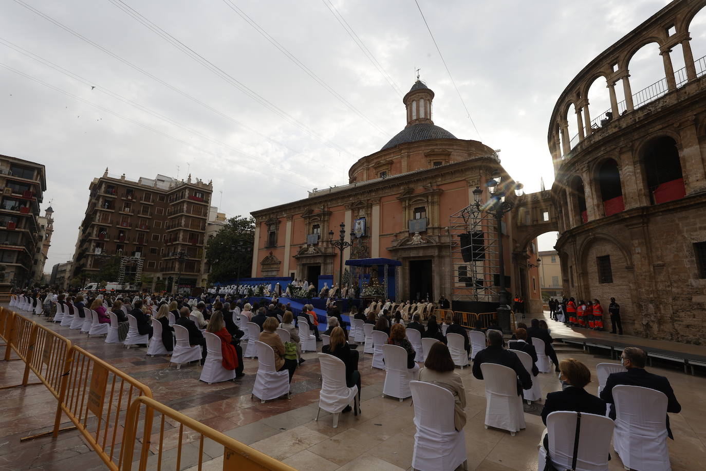 Missa d'Infants y traslado de la Virgen en Valencia