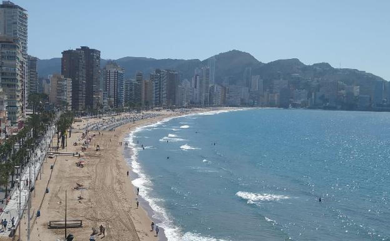 Imagen general de la playa de Benidorm.