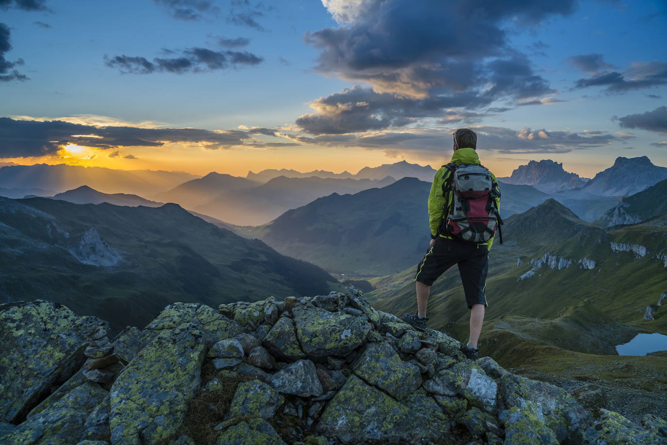 3.- AUSTRIA | El país cierra el 'top-3' del ranking. Su edad media de jubilación se encuentra en los 62,15 años y la esperanza de vida en los 82,05 años. Su pensión pública; el 89,9% del salario previo a la jubilación. Tiene 5,24 médicos por cada 1.000 habitantes.