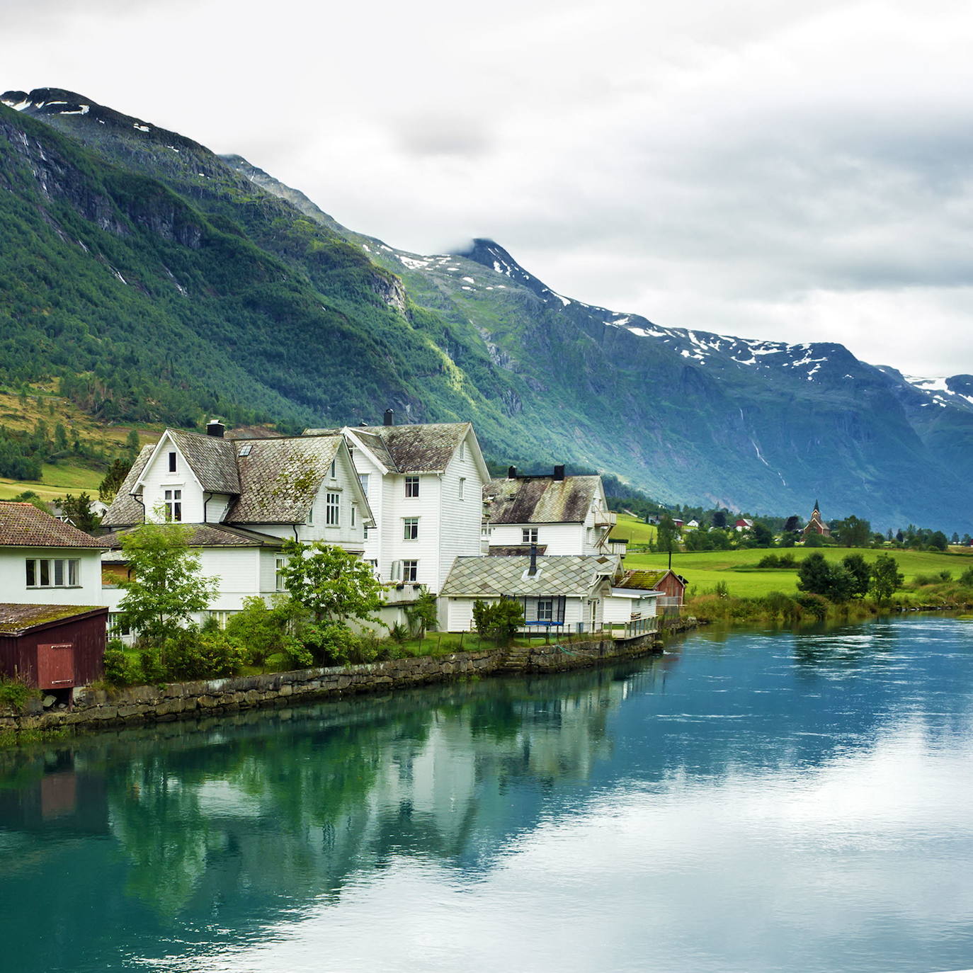 8.- NORUEGA | El promedio de su edad de jubilación es de 65,10 años y la esperanza de vida de 82,94 años. La pensión publica es del 51,6% del salario y cuentan con casi 5 médicos (4,93, concretamente) por cada 1.000 habitantes.