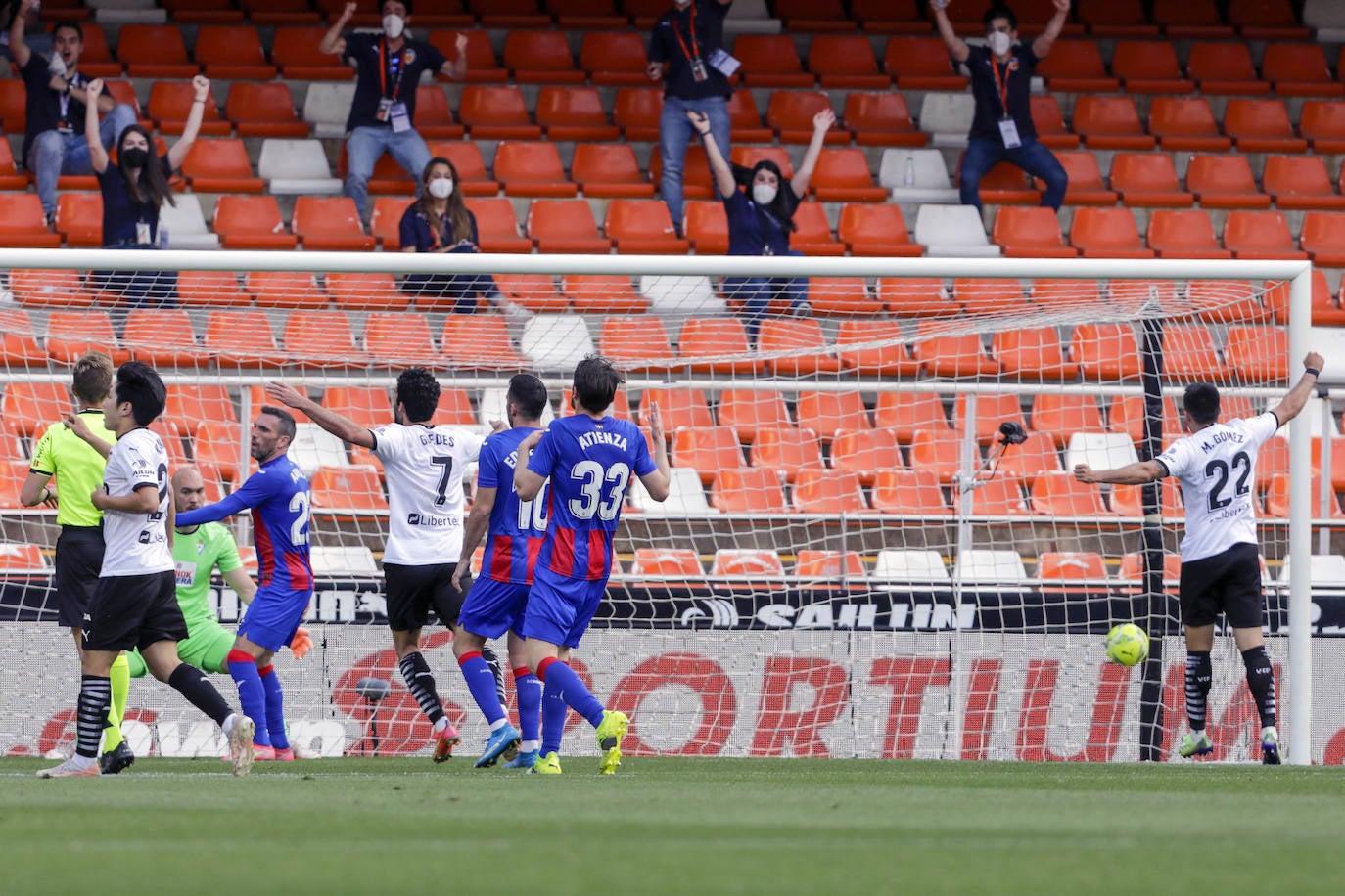 Fotos: Las mejores imágenes del Valencia CF-SD Eibar