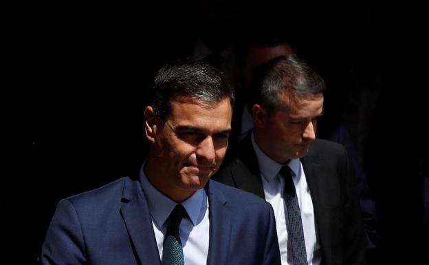 Sánchez busca en la España de 2050 el oxígeno que le falta en 2021