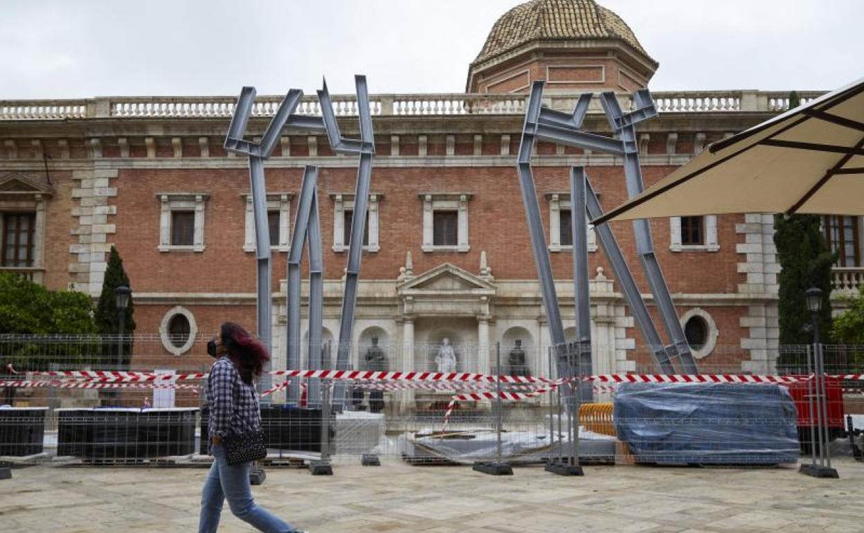 Instalación de la obra de Opie en la plaza del Patriarca, hoy. 