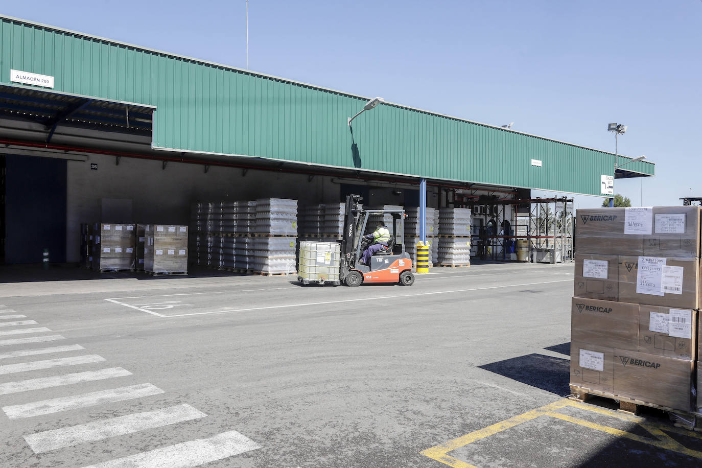 Instalaciones de la fábrica de Bayer en Valencia