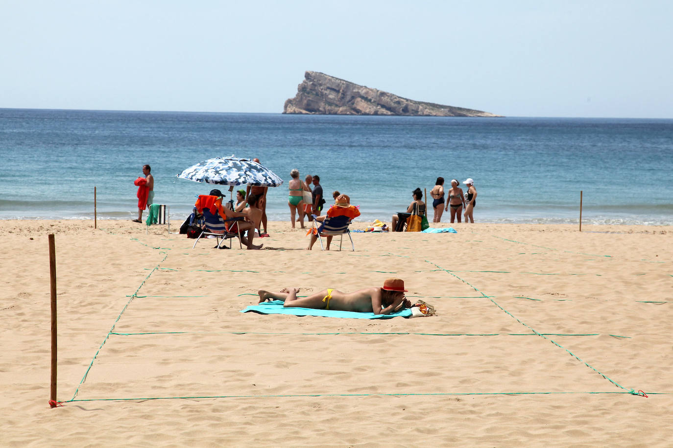 Fotos: Los turistas empiezan a desembar en la costa valenciana