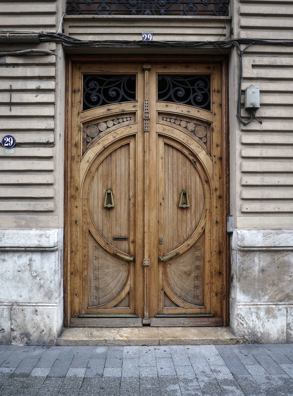 Edificio de viviendas de la calle Ruzafa, 29