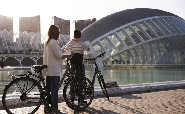 Promociones especiales en la Ciudad de las Artes y las Ciencias con motivo del desarrollo sostenible.