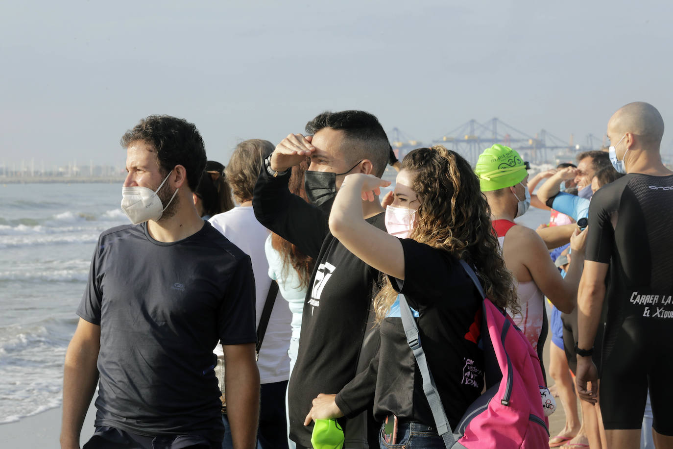 Valencia ha albergado el I Triatlón València-Platja Cabanyal, que ha discurrido por el barrio marítimo. Organizado por el Club de Triatlón 'Corre-Cuita', se ha desarrollado a lo largo de un recorrido de 25,7 kilómetros de distancia: 750 metros de natación, 20 km de ciclismo y 5 km de carrera a pie.