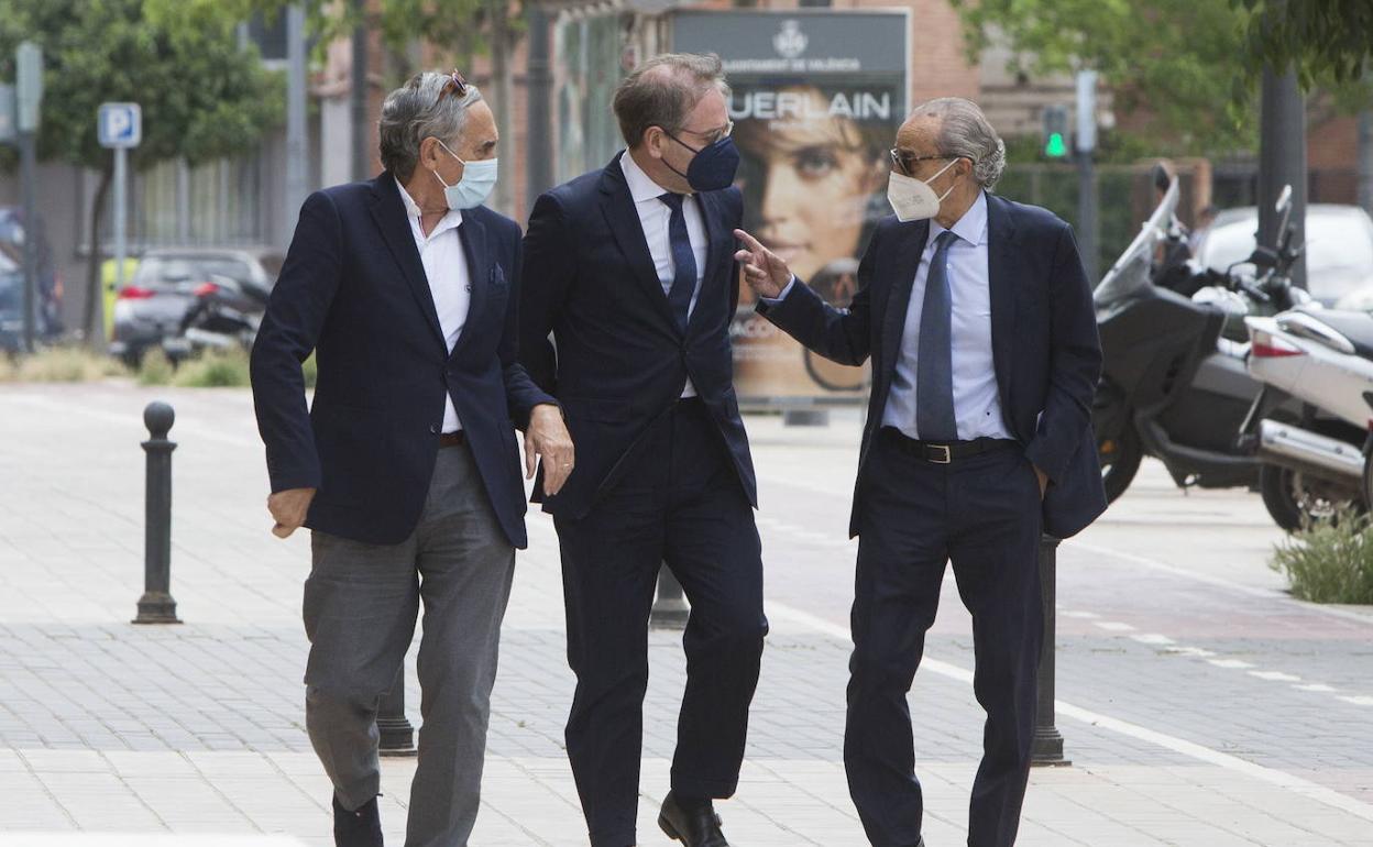 De izquierda a derecha, García-Fuster, Pablo Delgado y Martín Queralt.