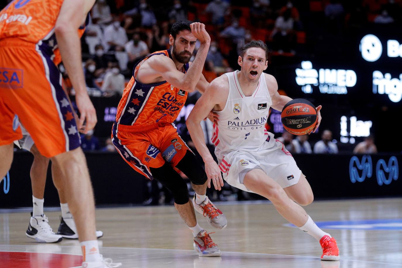 Fotos: Las mejores imágenes del Valencia Basket-Real Madrid (segundo partido)