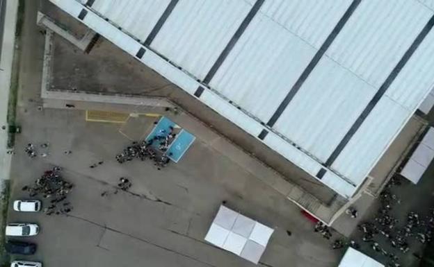 Un dron de la Policía Local vigila los examénes de la selectividad valenciana