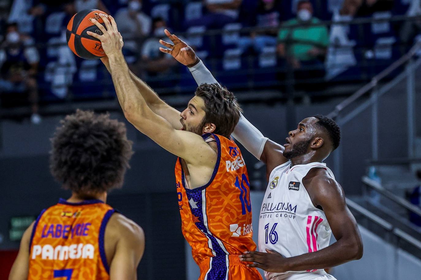 Fotos: Las mejores imágenes del Real Madrid-Valencia Basket (tercer partido)