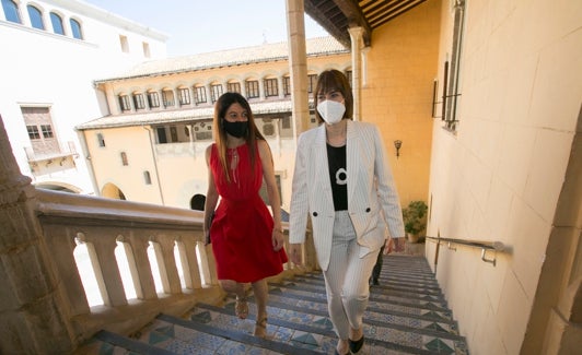 Carolina Pascual y Diana Morant, en el Palau. 