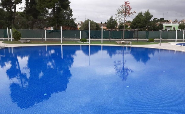 Galería. La piscina de Godella. 