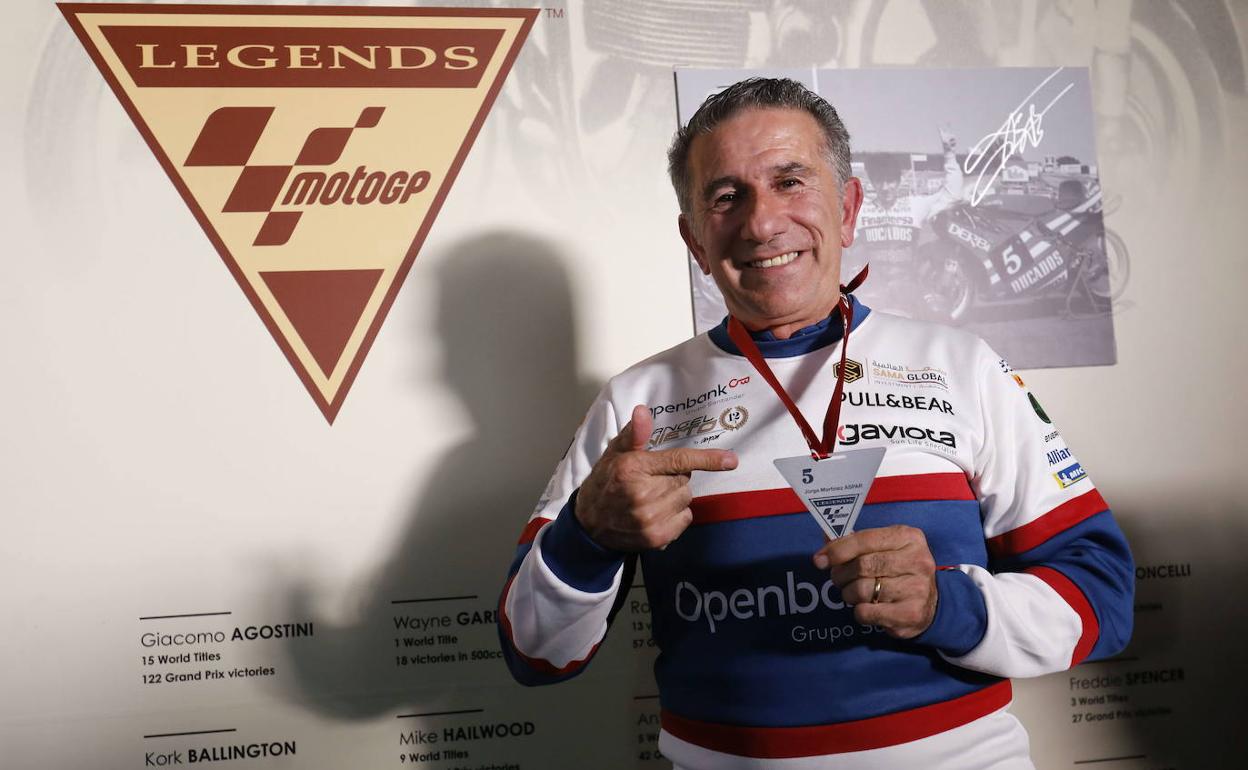 Reconocimiento de Jorge Martinez 'Aspar' como Legends Moto GP. 