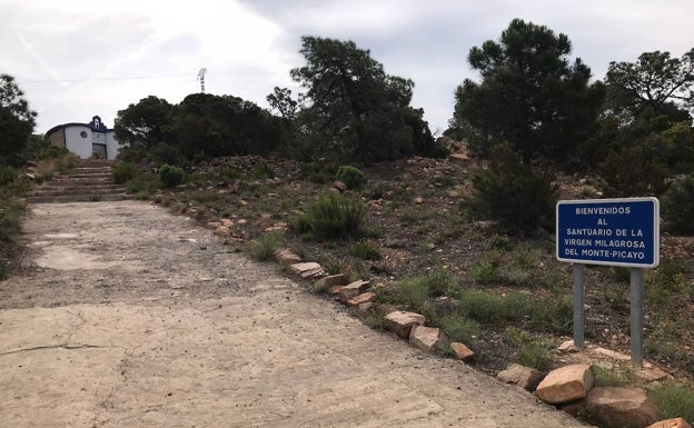 Imagen principal - Al trote hasta la Ermita de la Virgen de la Milagrosa en el corazón de la Calderona