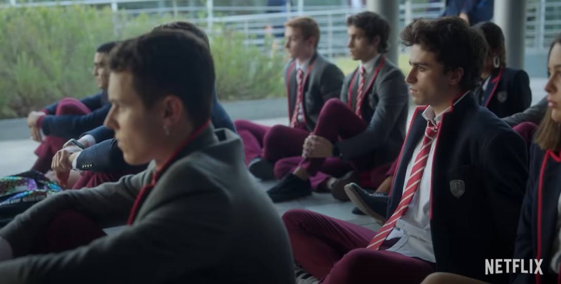 'Élite' | Llega la cuarta temporada de la popular serie de Netflix, que seguirá mostrando las diferencias, fiestas y líos de los alumnos del colegio privado Las Encinas. 