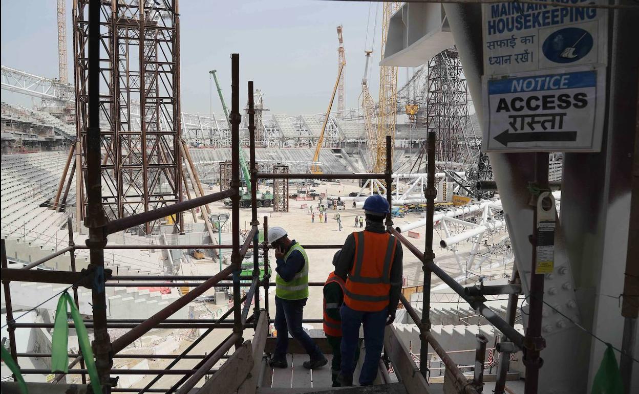 Construcción del estadio de Al Wakrah, que albergará el Mundial de Fútbol de 2022.