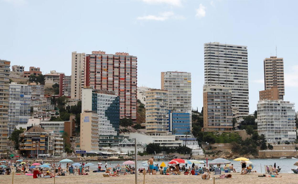 Una vista de Benidorm en este mes de junio. 