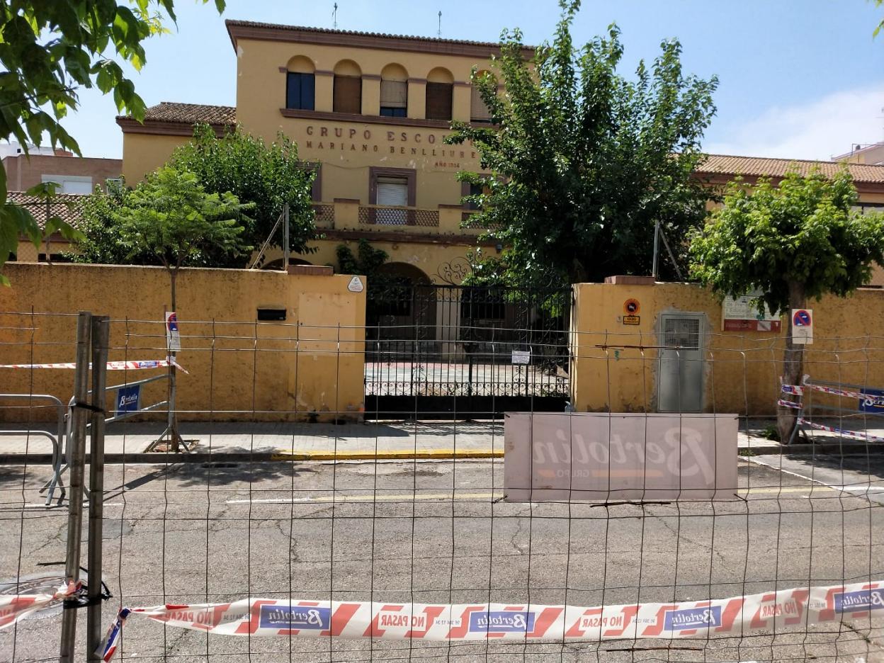 Las obras en el antiguo colegio Mariano Benlliure. LP