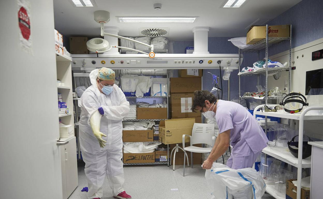 La provincia de Alicante se mantiene por debajo del centenar de contagios. 